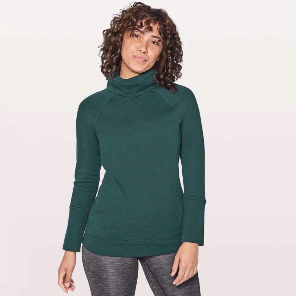 Lululemon | To You Tunic in Submarine Size 6